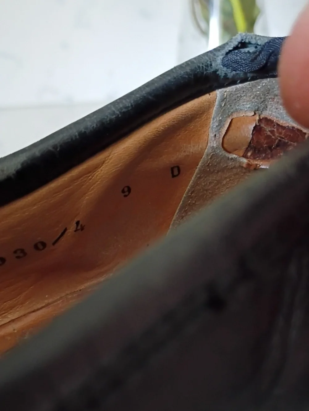 Gucci Black Leather  Loafers for Men